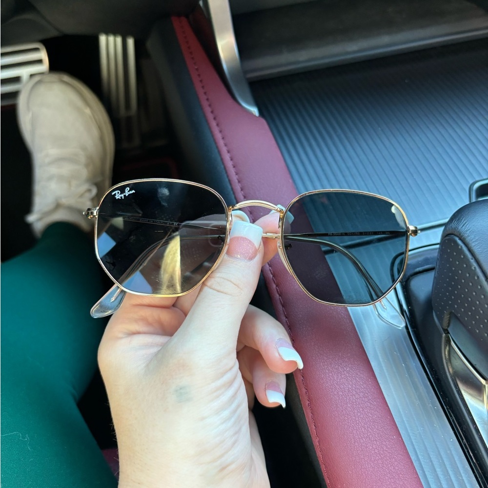 Ray Ban 51 mm polarized geometric sunglasses